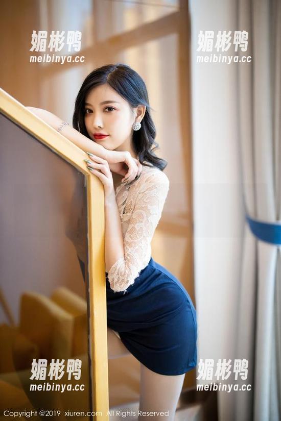 肚子饿了？在线逛15吃瓜网官网，别忘带着瓜！