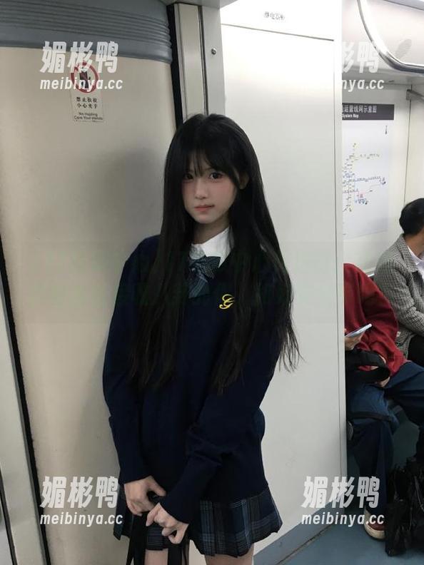 17吃瓜中心 17吃瓜中心传送门:在线随时准备接收八卦的你,扣好安全带吗?