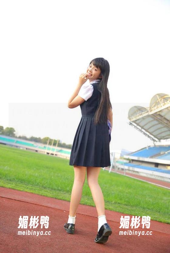 51cg.fun “丿丿51cg.fun”网站,竟让我对奇葩八卦产生了独特的审美情趣,是不是有点奇怪呢?