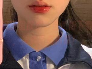 瓜田里散步，当然得下载51cgw，须臾不离屏幕！