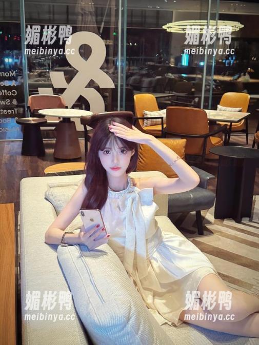 下载51cgfun，准备好在辣眼睛的瓜世界里游荡了吗？