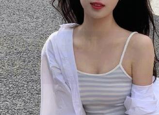 51吃瓜的网页，感觉每次都像是在看一场无尽的真人秀直播！