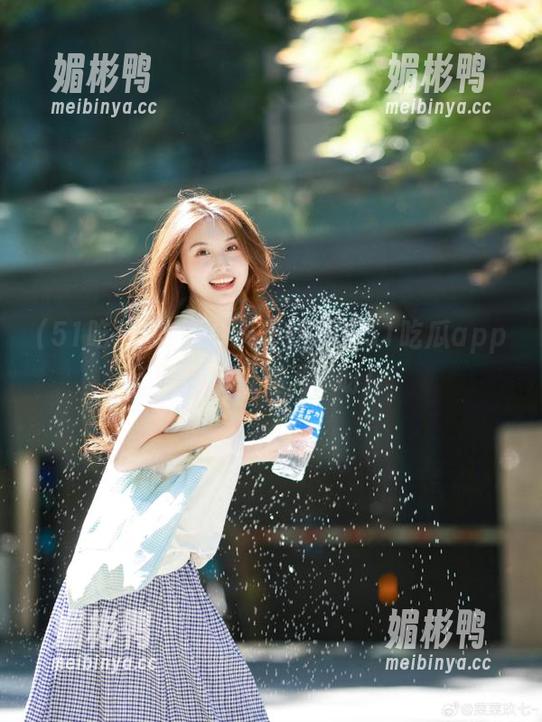 51吃瓜 为啥今天不吃瓜?51吃瓜app已经安排妥当了呀!