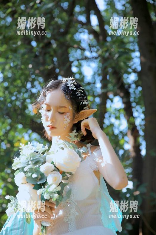 51吃瓜中心苹果版，现在流行坐拥内幕八卦，别说我没告诉你哦！