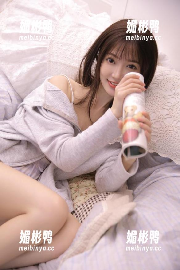 收藏“hx.520fun”，不怕每天都被暴击！吃瓜还得走心！