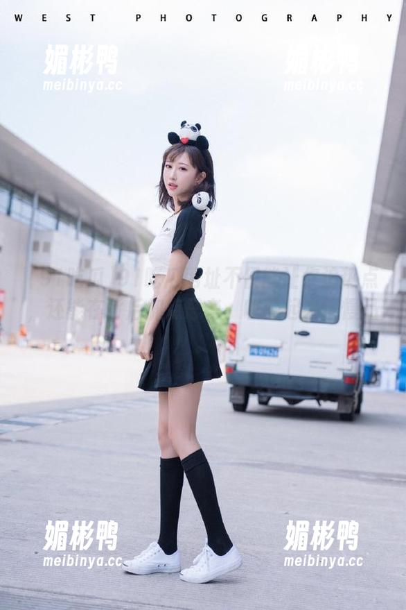 91吃瓜网址不仅能让你追热点，还能在背后加点思考，收藏起来慢慢品。