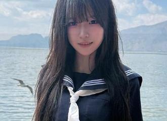 “91吃瓜群众”网站的八卦刷过头，心情跟着起伏不定。