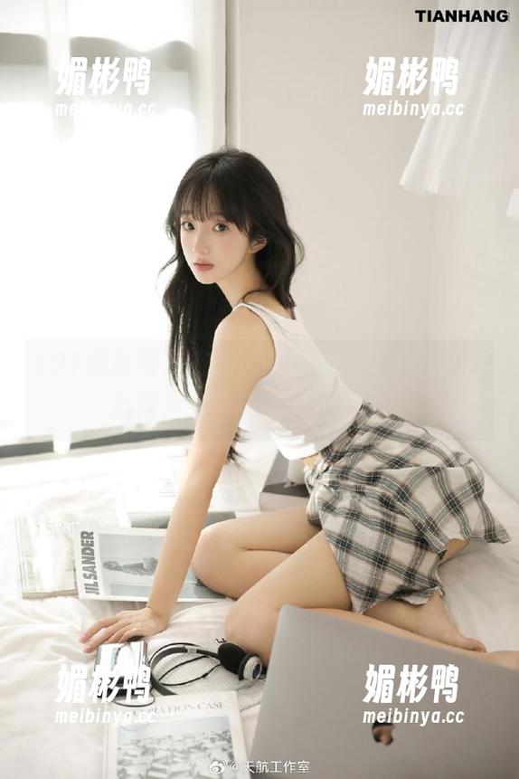 一边吃瓜一边翻新版，91黑料网更新嗨翻了我的屏幕！
