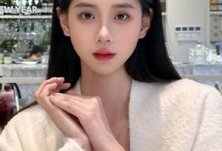 “92吃瓜网”免费版：今晚吃瓜打卡过来嗨！