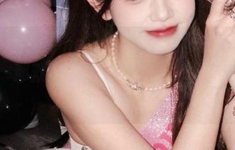“heiliao.su”的地址是重点？哦，那就让我看看，哈哈，背后有猫腻吗？