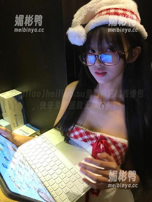 heiliao.su里最疯狂的表情包，快来免费拯救无聊时光！