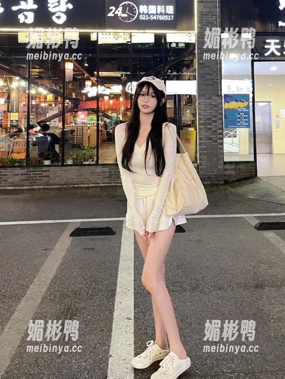 好朋友在“www.hl10.co”上分享一下瓜，别告诉我你不爱这种新鲜感！