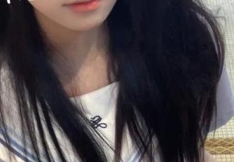 每次上“www.吃瓜”，分享的故事就像冒泡的汽水，让人愉快！