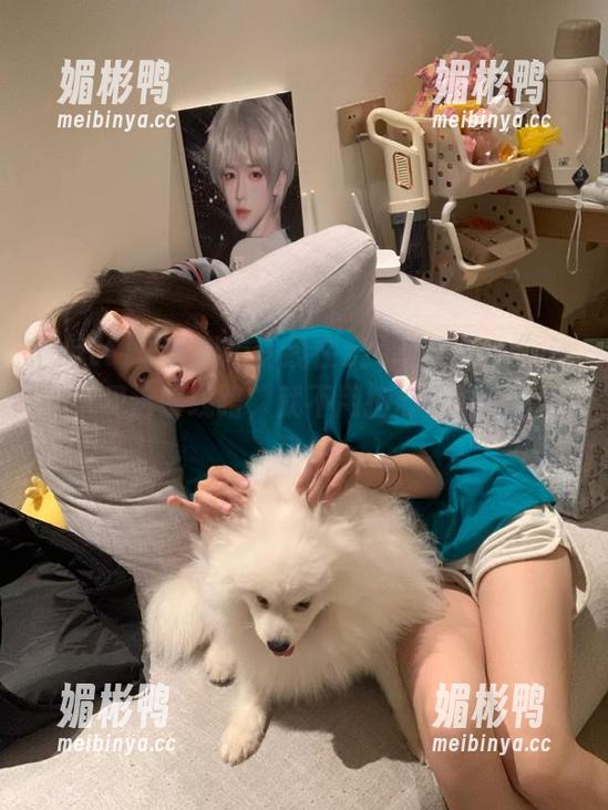 “黑料传送线在zztt03.ccm”——看见这条线路，就不用担心无聊，沉迷了…