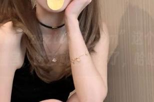 “zzzttt48.com”这个网址像个迷宫，进去就出不来了，哈哈！