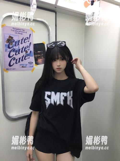 无法抗拒的五一吃瓜群官网，沉浸式八卦体验，上车不谢！