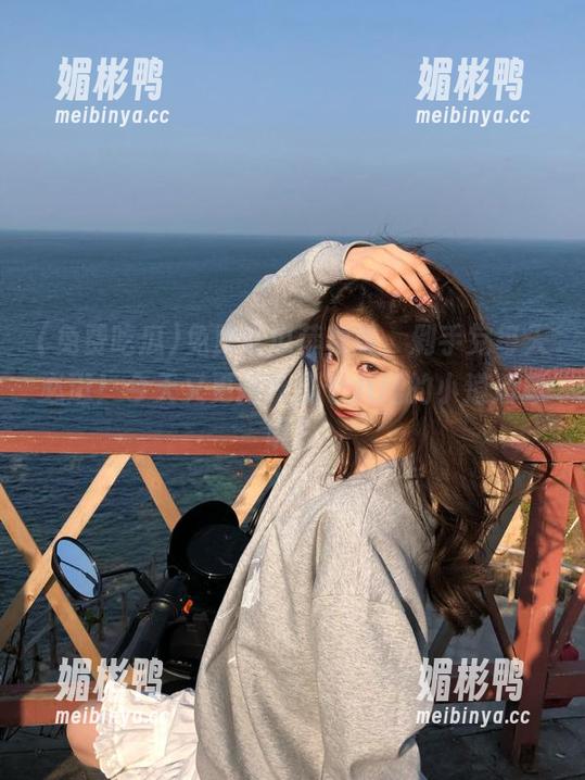 免费吃瓜苹果版，剁手党每天必逛！今天又更新啥乱七八糟的小道消息呢？