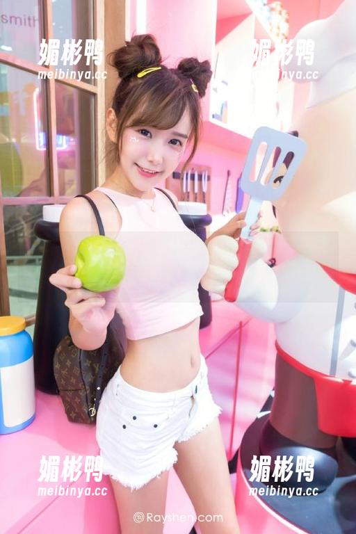 每日一冲，冲哥黑料精选苹果版让我不再忧愁，把黑料都冲掉！