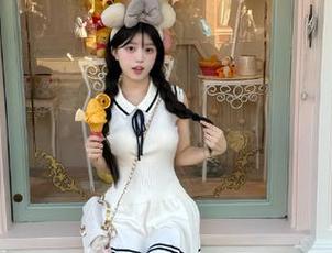 吃瓜网的爆料永恒依旧，时光一逝，戏剧仍在继续！
