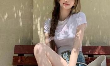 吾爱吃瓜51苹果版，总想和你分享点儿八卦，可是你在干嘛呢？