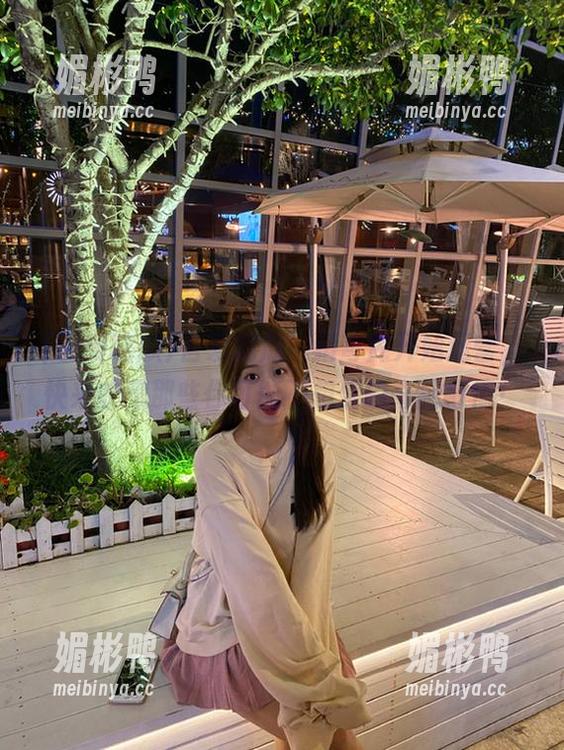 吾爱吃瓜 吾爱吃瓜,猎奇库开始运营,快来收藏那些你可能不想信的奇葩事情!
