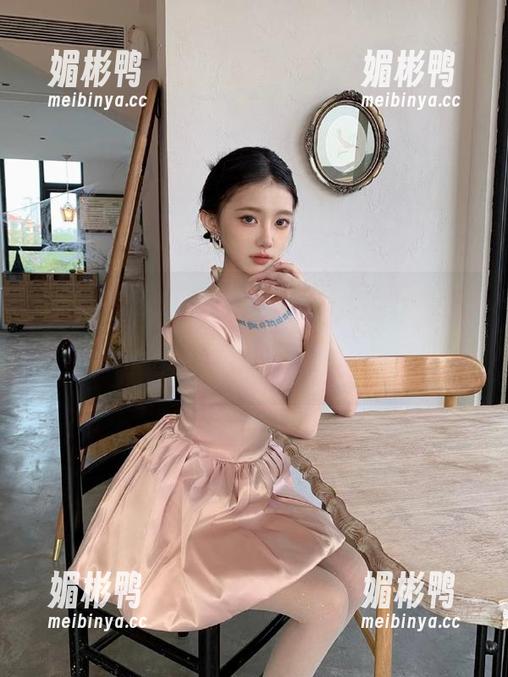 国产吃瓜 在国产吃瓜网页,看视频时的心理历程:我到底是要被惊艳还是被雷到?