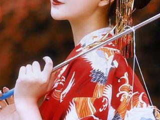 “天天吃瓜网”苹果版：让你在聚会里轻松引发讨论——就连隔壁班都想聊聊！