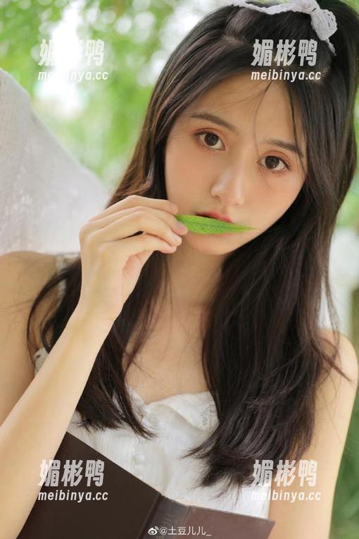 不怕翻车，来“好莱坞黑料正能量”官网下载，八卦欢闹不秉原则，这才是真gụ品！