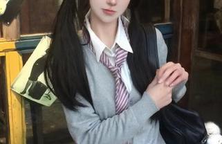 你就得把‘我要吃瓜’的完整视频收藏起来，随时想品味酸甜苦辣！
