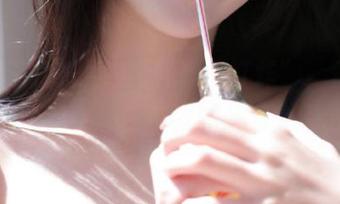 “51黑料不打烊”，永不迷路，进入瓜田引发的脑洞大剧。