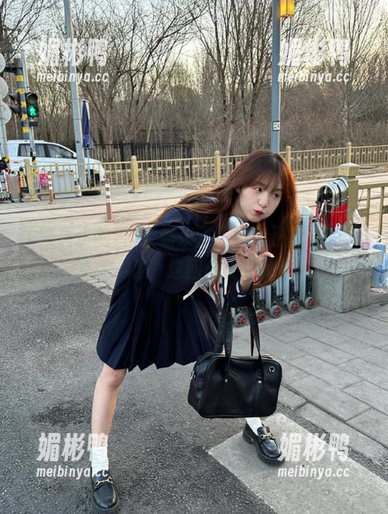更新来了，黑料正能量hl又带你飞了，这回保证不掉线！