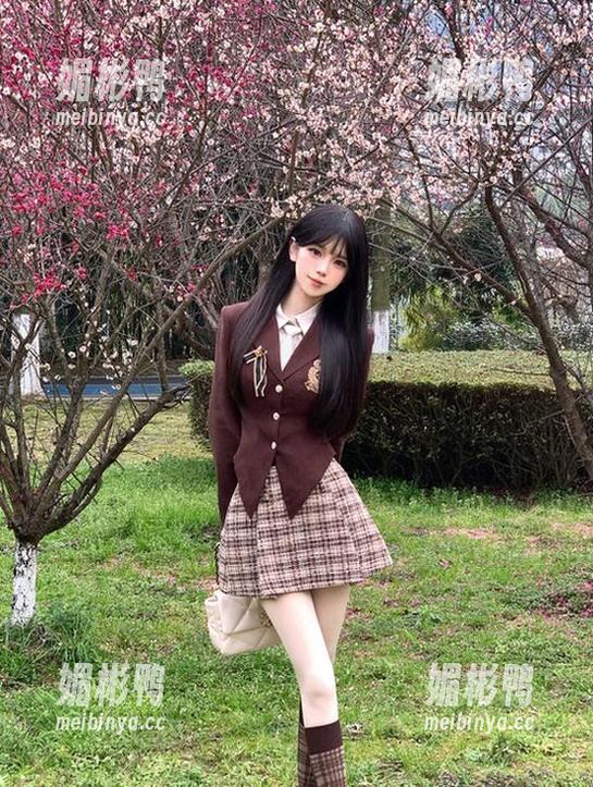 在“黑料社区”，在线边吃瓜边收藏，一口气能塞进多少大料？