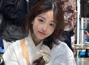 这“黑料社区链接”真是个无底洞，在线模式让八卦无处不在。