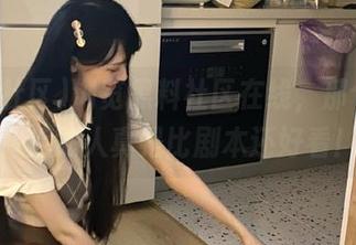 浏览黑料社区在线，那个网址背后的人真是比剧本还好看！