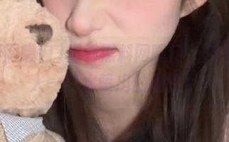 观看黑料网曝门，反差到让人一口水喷出的剧情！
